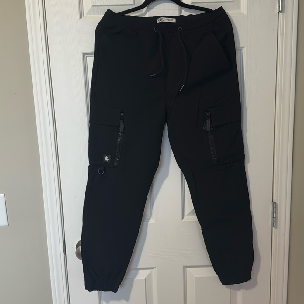 Zara Cargo pants